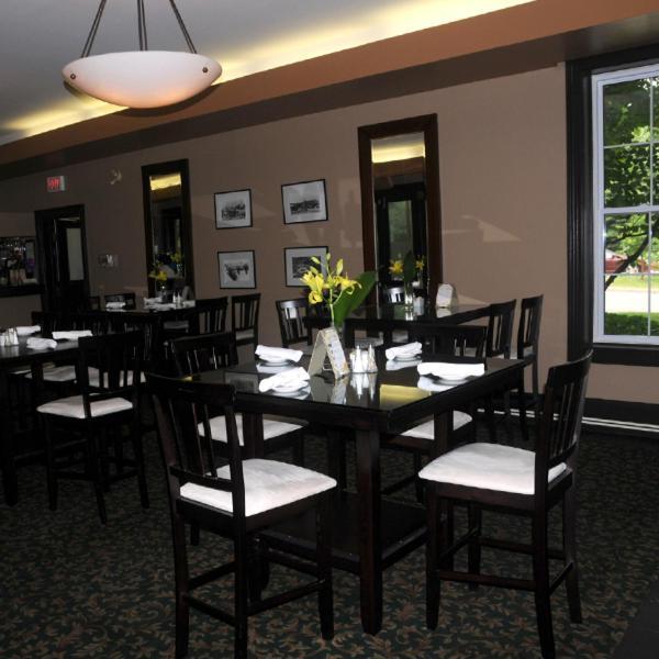 The Windermere Manor Hotel & Conference Center London Exterior photo